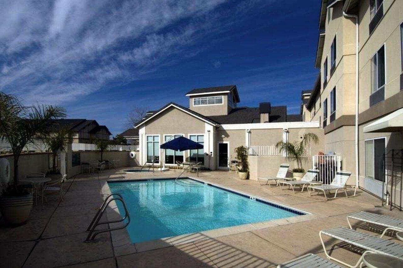 Hilton Garden Inn Roseville Zewnętrze zdjęcie