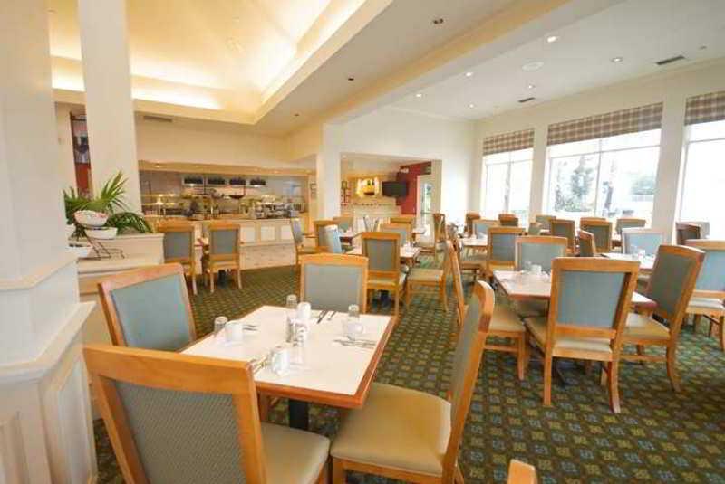 Hilton Garden Inn Roseville Restauracja zdjęcie