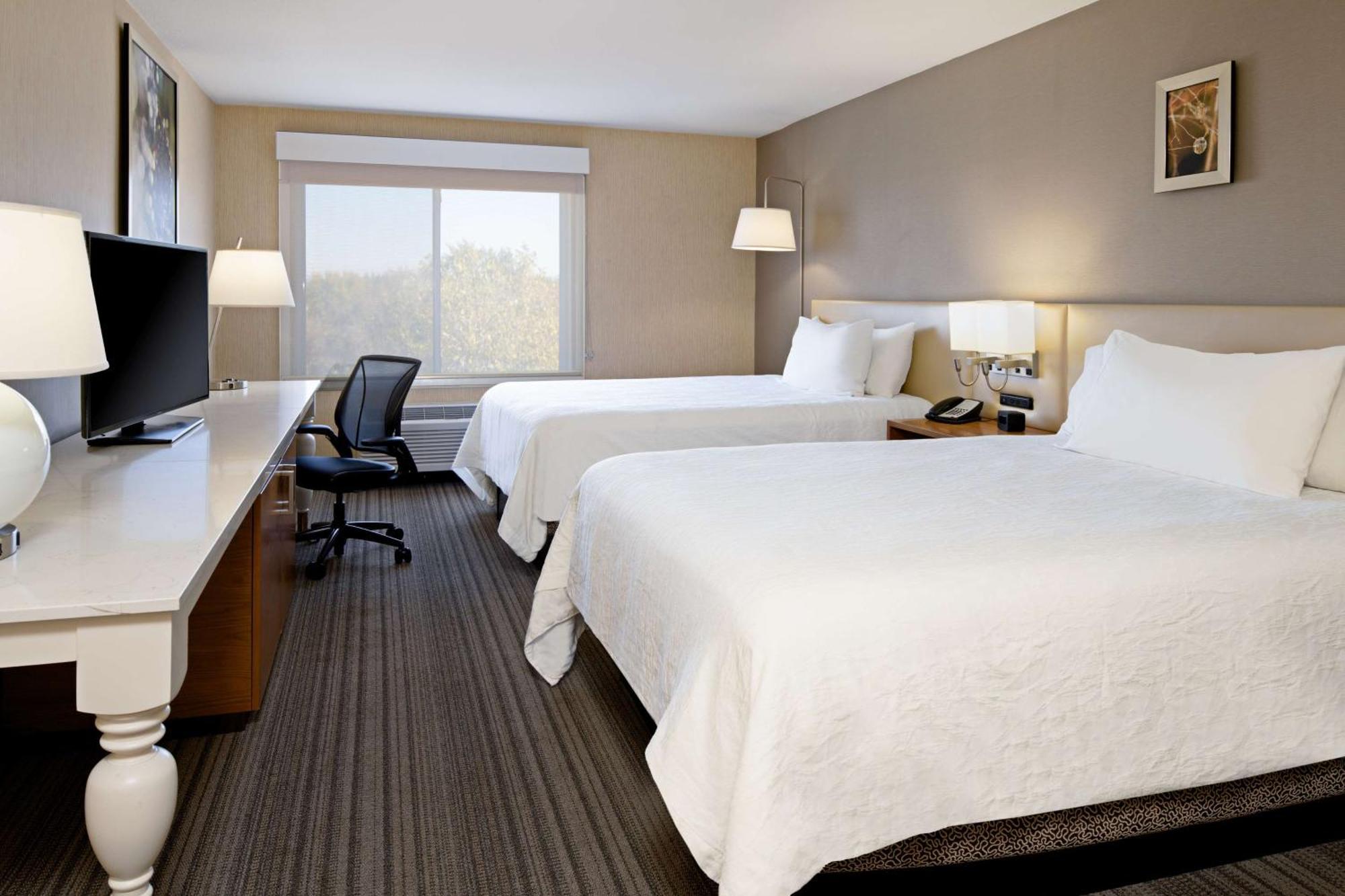 Hilton Garden Inn Roseville Zewnętrze zdjęcie