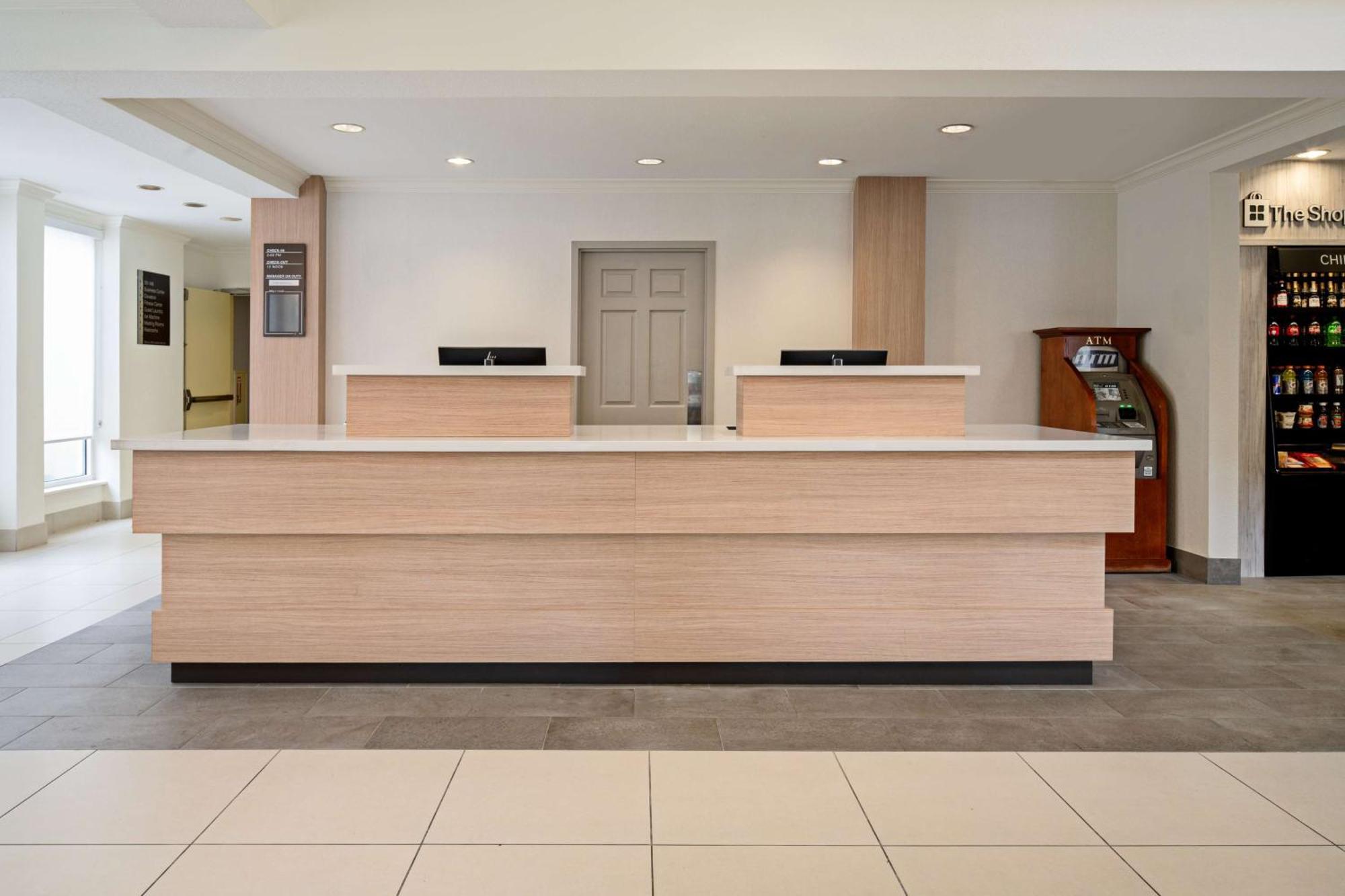 Hilton Garden Inn Roseville Zewnętrze zdjęcie