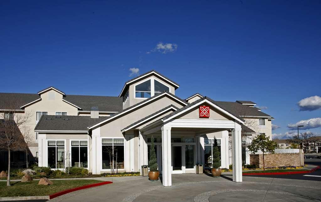 Hilton Garden Inn Roseville Zewnętrze zdjęcie