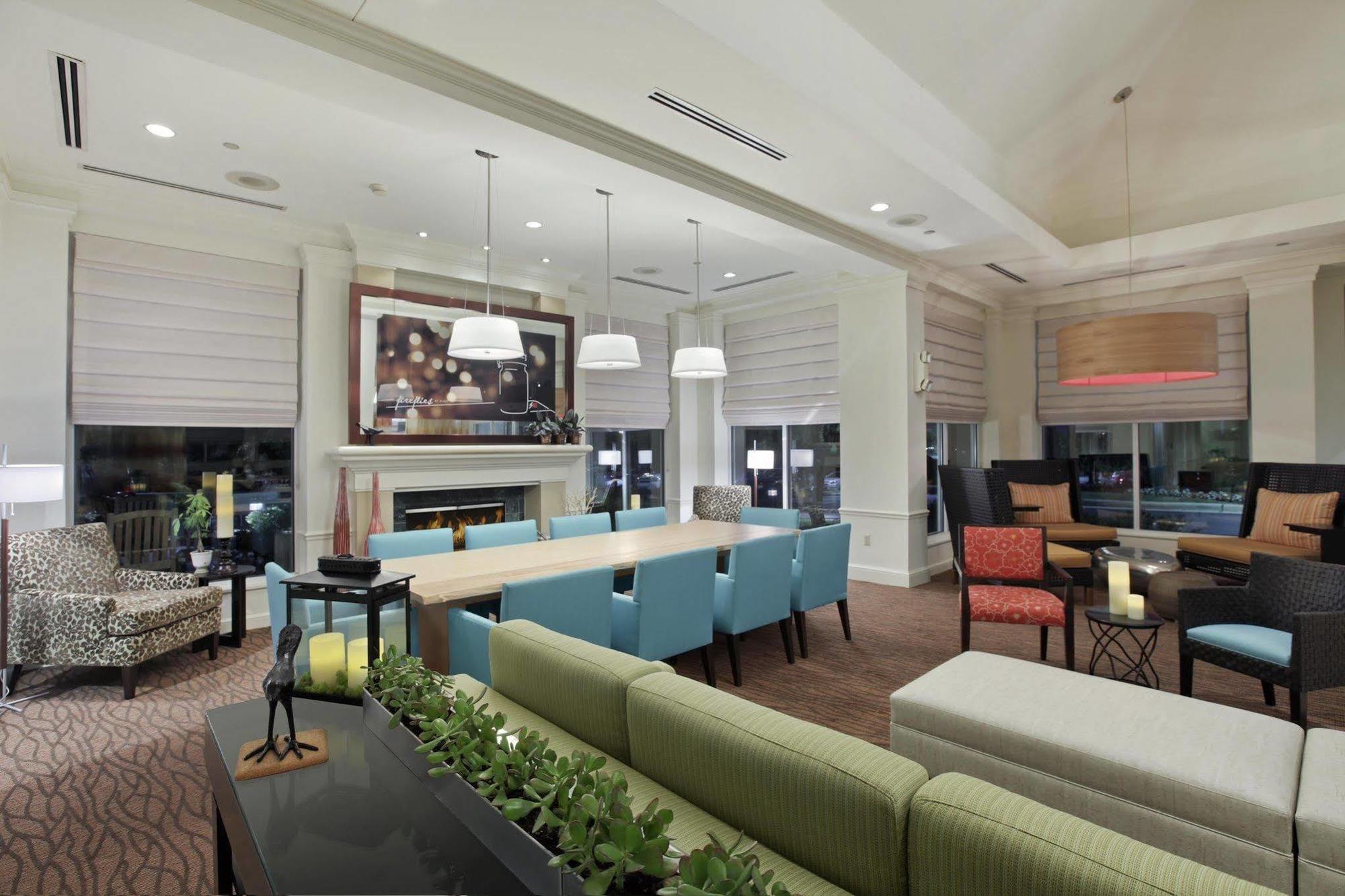 Hilton Garden Inn Roseville Zewnętrze zdjęcie